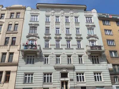 Altbauwohnung mit Balkon kaufen in 1190 Wien (Bild 3)
