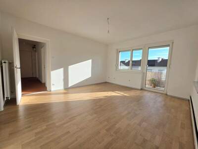 Altbauwohnung mit Balkon kaufen in 8200 Gleisdorf (Bild 2)