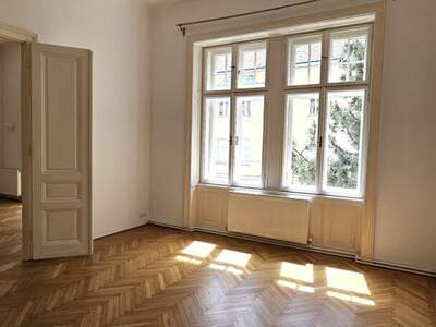Altbauwohnung mit Balkon mieten in 1140 Wien (Bild 4)
