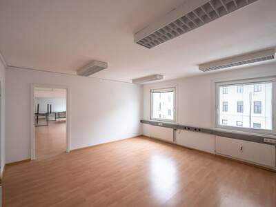 Office / Business provisionsfrei mieten in 1150 Wien