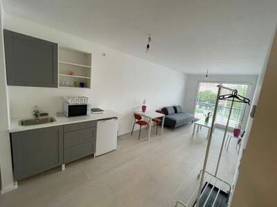 Wohnung mit Balkon mieten in 1130 Wien (Bild 2)