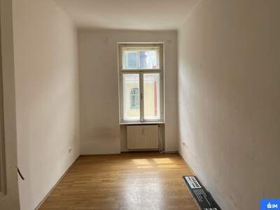 Altbauwohnung mit Balkon mieten in 8010 Graz (Bild 2)