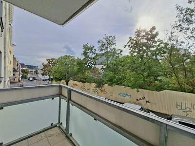 Wohnung mit Balkon kaufen in 1140 Wien (Bild 2)