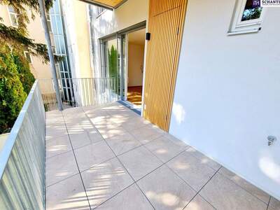 Altbauwohnung mit Balkon kaufen in 1140 Wien (Bild 1)