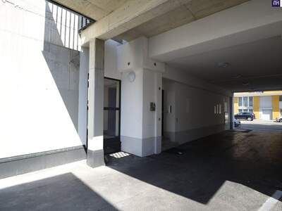 Altbauwohnung mit Balkon kaufen in 1200 Wien (Bild 3)