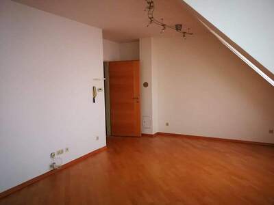 Apartment provisionsfrei mieten in 2103 Langenzerdorf