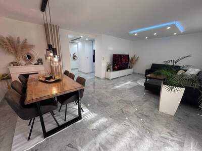 Wohnung kaufen in 6263 Fügen