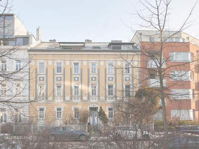 Dachgeschosswohnung kaufen in 4020 Linz