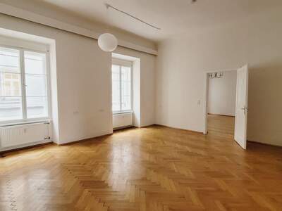 Altbauwohnung kaufen in 8010 Graz (Bild 4)