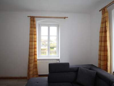 Altbauwohnung mit Balkon mieten in 4230 Pregarten (Bild 3)