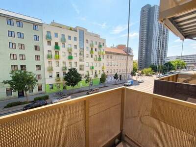 Altbauwohnung mit Balkon kaufen in 1200 Wien (Bild 1)