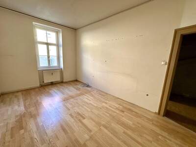 Altbauwohnung kaufen in 8020 Graz (Bild 2)