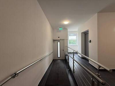 Gewerbeobjekt kaufen in 5110 Oberndorf