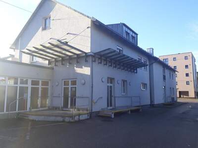 Gewerbeobjekt mieten in 4050 Traun (Bild 2)