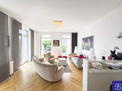 Altbauwohnung mit Balkon kaufen in 1070 Wien (Bild 4)