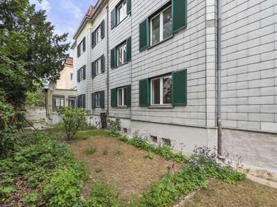 Altbauwohnung kaufen in 1130 Wien (Bild 2)