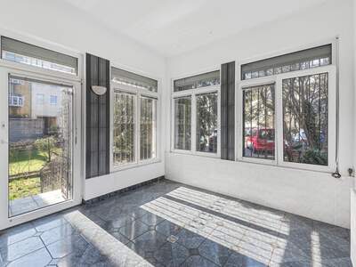 Altbauwohnung kaufen in 1130 Wien (Bild 4)