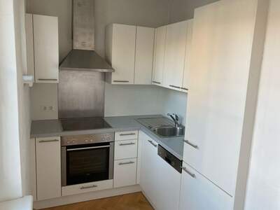 Wohnung mit Balkon mieten in 1140 Wien (Bild 2)