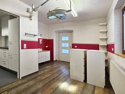 Gewerbeobjekt kaufen in 6170 Zirl