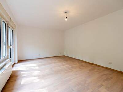 Altbauwohnung mieten in 6020 Innsbruck (Bild 2)