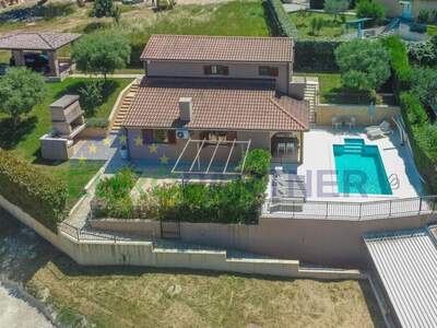 Haus kaufen in 52440 Porec (Bild 5)