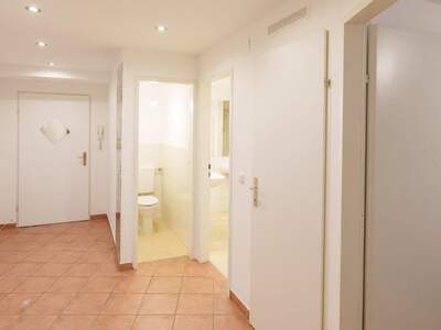 Altbauwohnung kaufen in 4820 Bad Ischl (Bild 2)