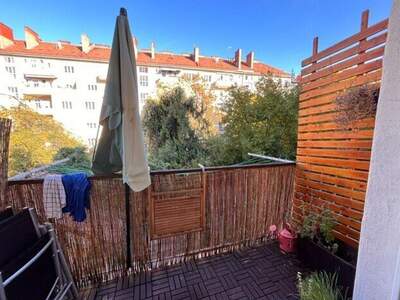 Altbauwohnung mit Balkon mieten in 8010 Graz (Bild 1)