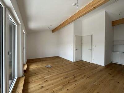 Dachgeschosswohnung mieten in 5302 Henndorf