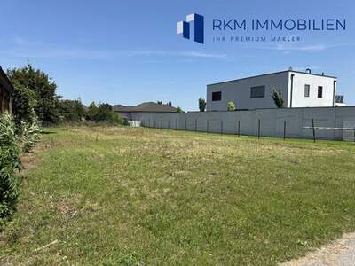 Grundstück kaufen in 2253 Stripfing