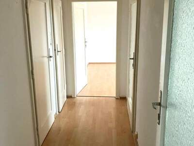 Altbauwohnung kaufen in 1100 Wien (Bild 2)