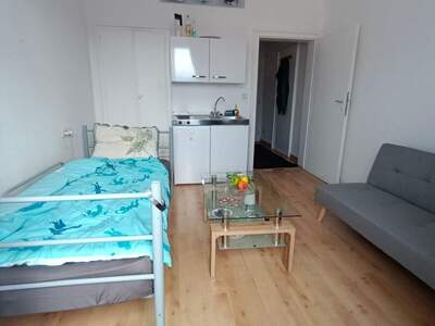 Altbauwohnung kaufen in 6020 Innsbruck (Bild 1)