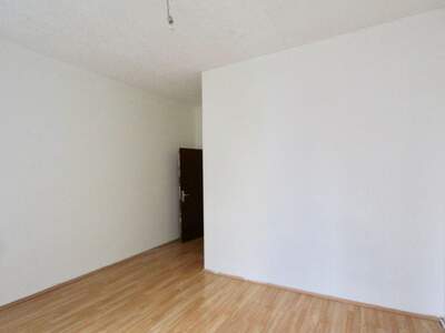 Altbauwohnung kaufen in 1020 Wien (Bild 2)