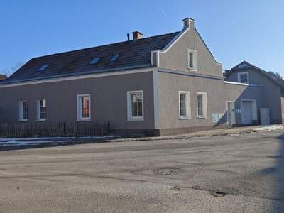 Mehrfamilienhaus kaufen in 2630 Ternitz (Bild 2)