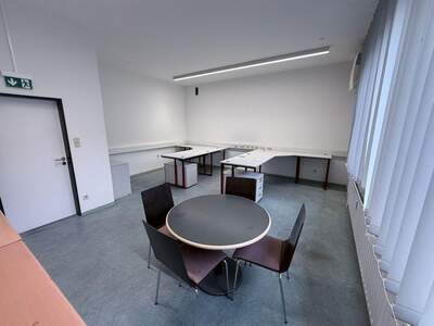 Gewerbeobjekt mieten in 5101 Bergheim (Bild 2)