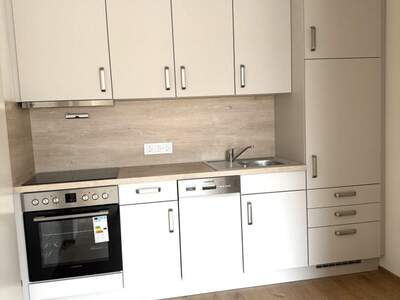 Altbauwohnung mit Balkon mieten in 8680 Mürzzuschlag (Bild 4)