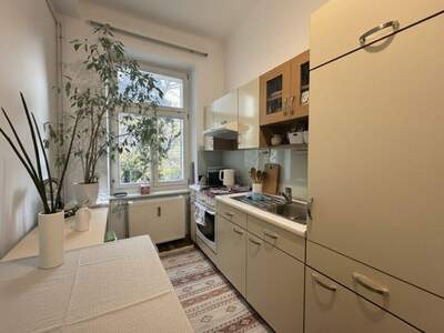 Altbauwohnung kaufen in 8010 Graz (Bild 1)