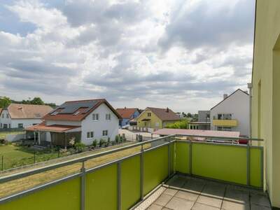 Wohnung mit Balkon mieten in 2024 Mailberg (Bild 2)