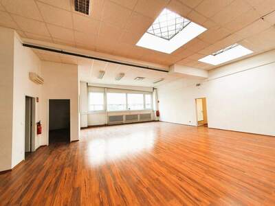 Gewerbeobjekt kaufen in 2334 Vösendorf