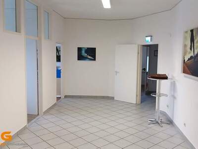 Gewerbeobjekt mieten in 5071 Wals