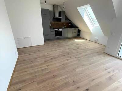 Wohnung kaufen in 5204 Straßwalchen