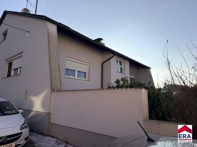 Mehrfamilienhaus kaufen in 2130 Mistelbach (Bild 2)