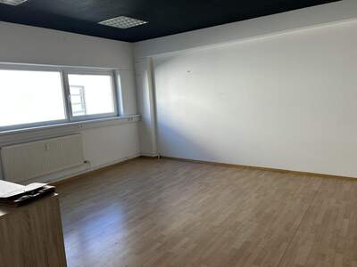 Gewerbeobjekt mieten in 6020 Innsbruck (Bild 2)