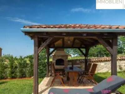 Haus kaufen in 52464 Kaštelir (Bild 4)