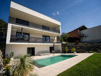 Mehrfamilienhaus kaufen in 9062 Moosburg (Bild 2)