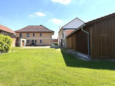 Mehrfamilienhaus kaufen in 4972 Utzenaich