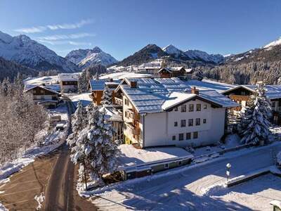 Gewerbeobjekt kaufen in 6991 Riezlern