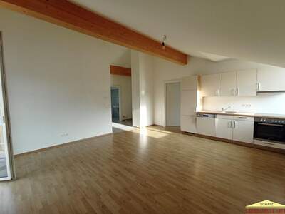 Altbauwohnung mit Balkon mieten in 2565 Weissenbach (Bild 5)