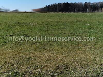 Grundstück kaufen in 5166 Perwang