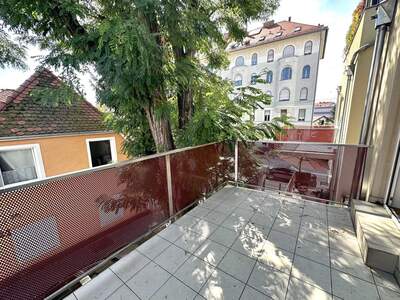 Wohnung mit Balkon mieten in 8010 Graz (Bild 1)