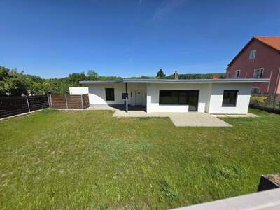 Einfamilienhaus mieten in 2410 Hainburg (Bild 1)